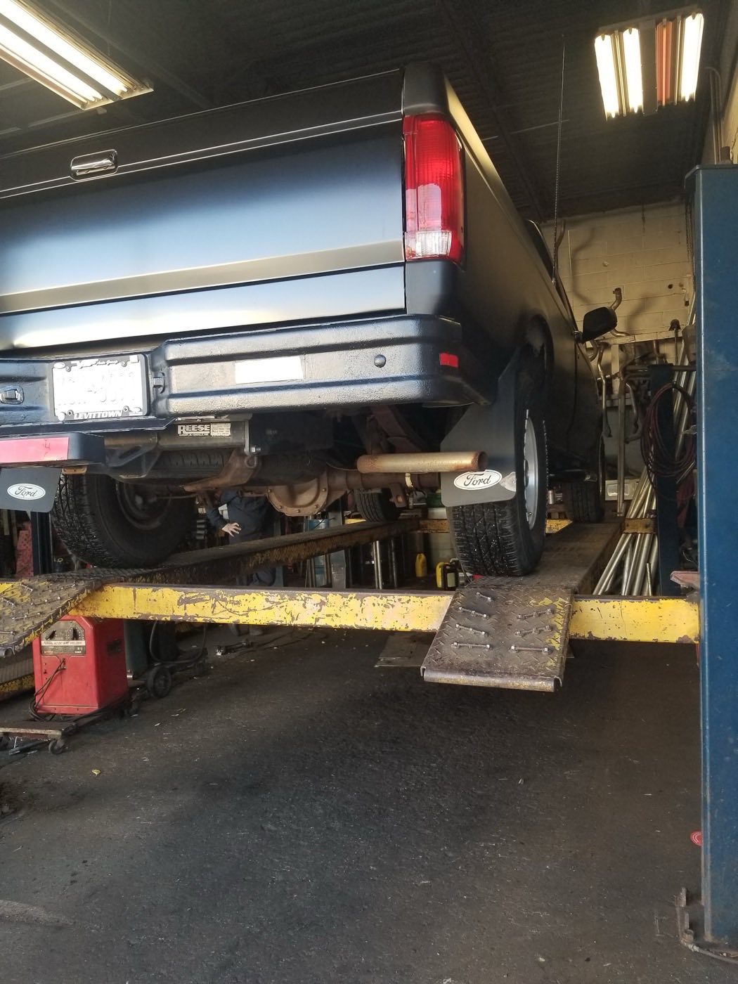 Art Mo Automotive in Islip, New York